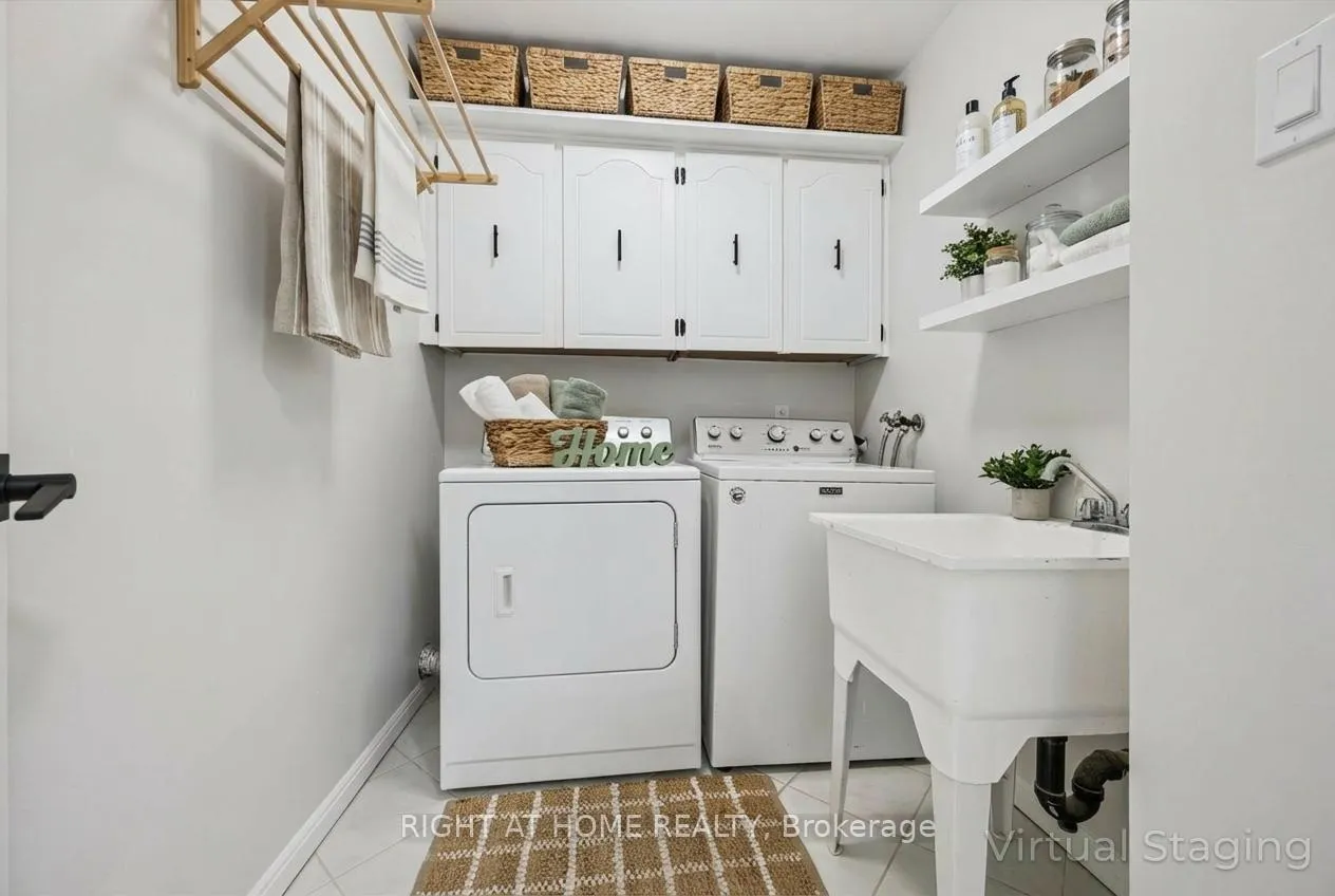Photo 17 of 2201 Cartier Crescent, Burlington, Brant Hills — HOMEH