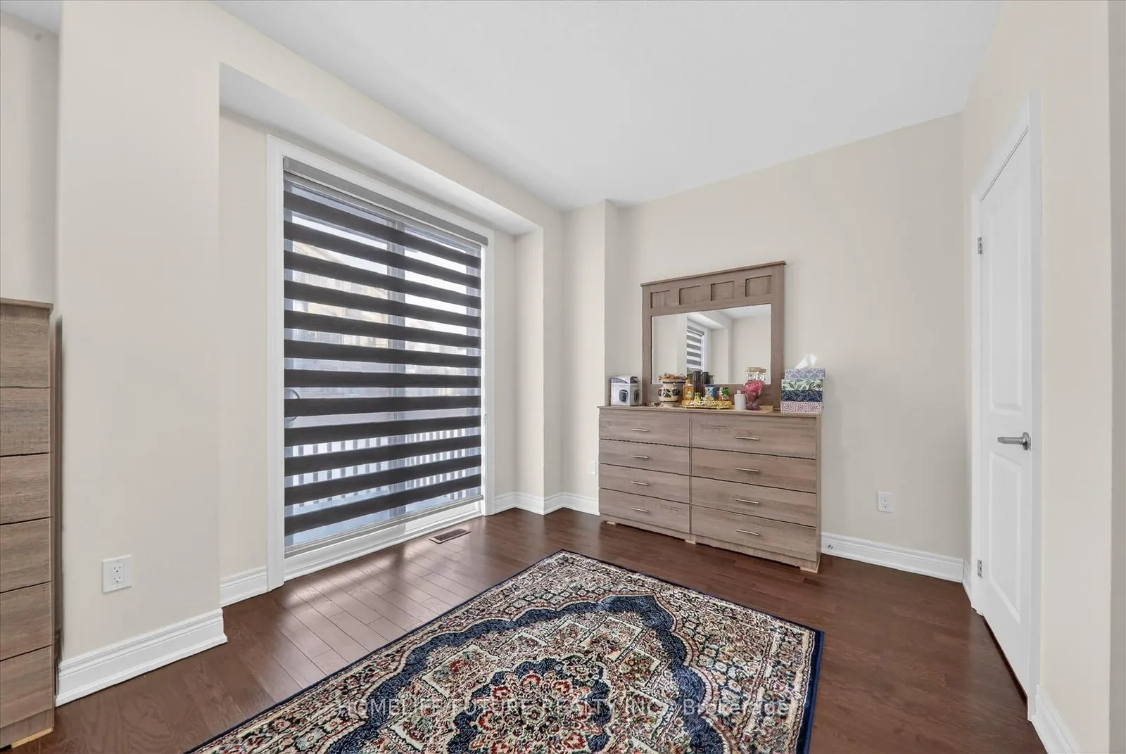 Photo 10 of 39 Andress Way, Markham, Cedarwood — HOMEH