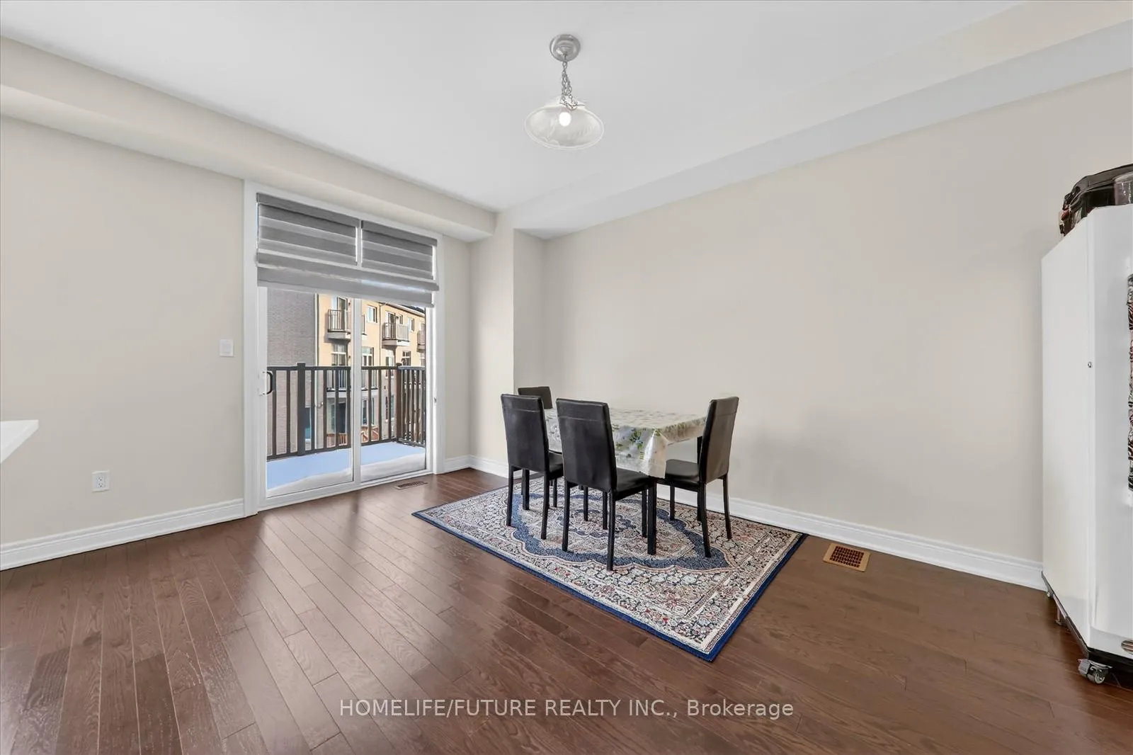 Photo 16 of 39 Andress Way, Markham, Cedarwood — HOMEH