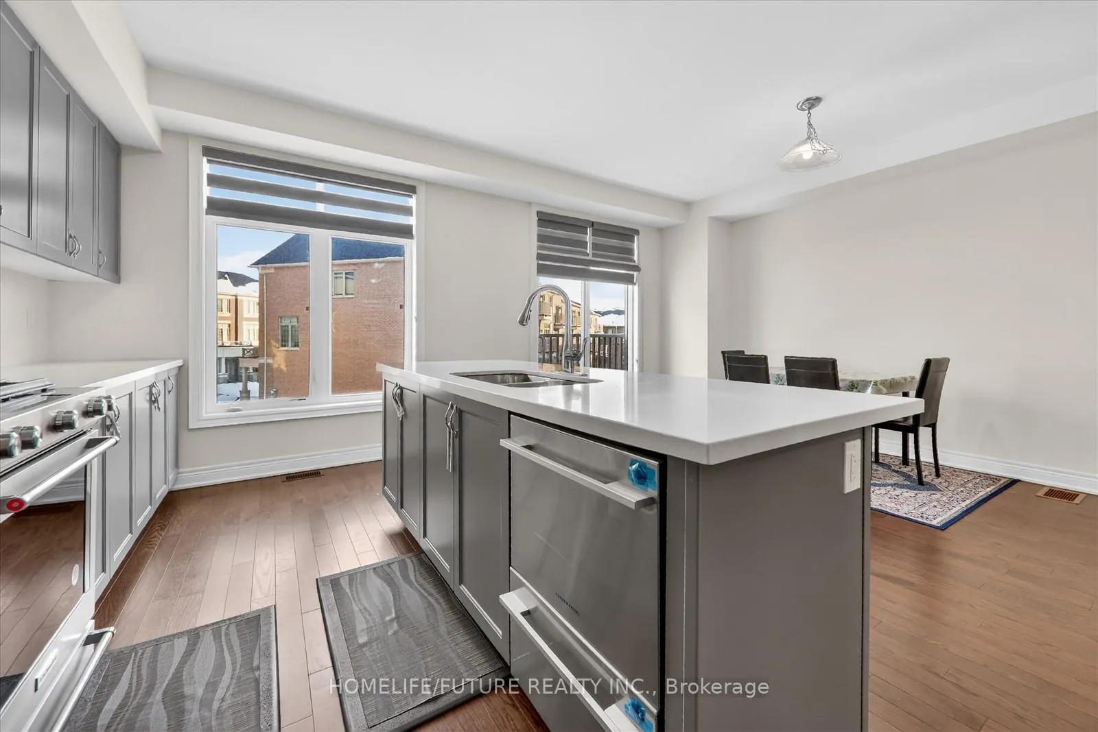 Photo 22 of 39 Andress Way, Markham, Cedarwood — HOMEH