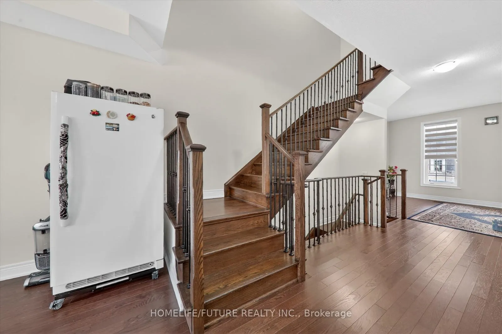 Photo 25 of 39 Andress Way, Markham, Cedarwood — HOMEH
