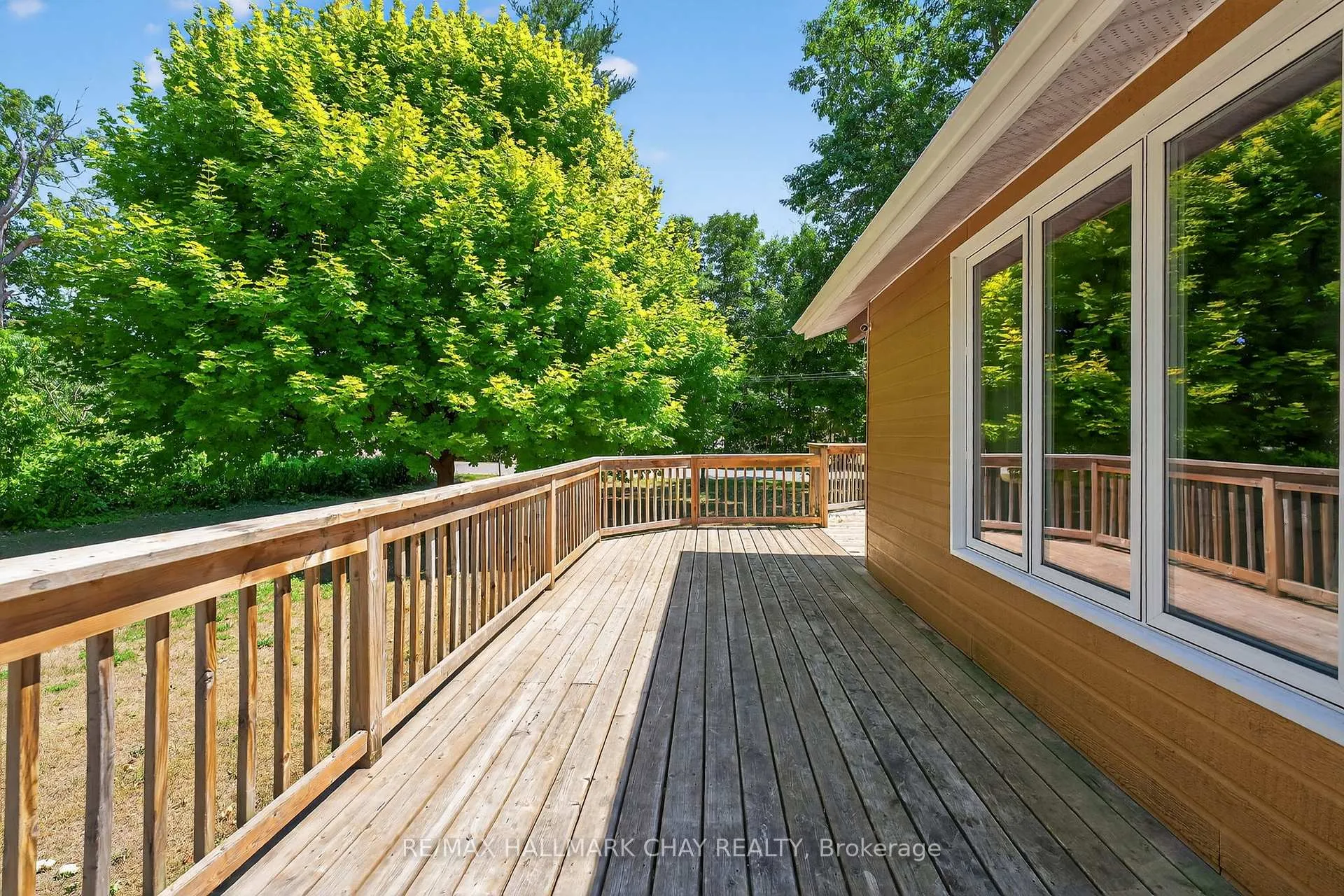 Photo 20 of 135 Big Bay Point Road, Innisfil, Rural Innisfil — HOMEH