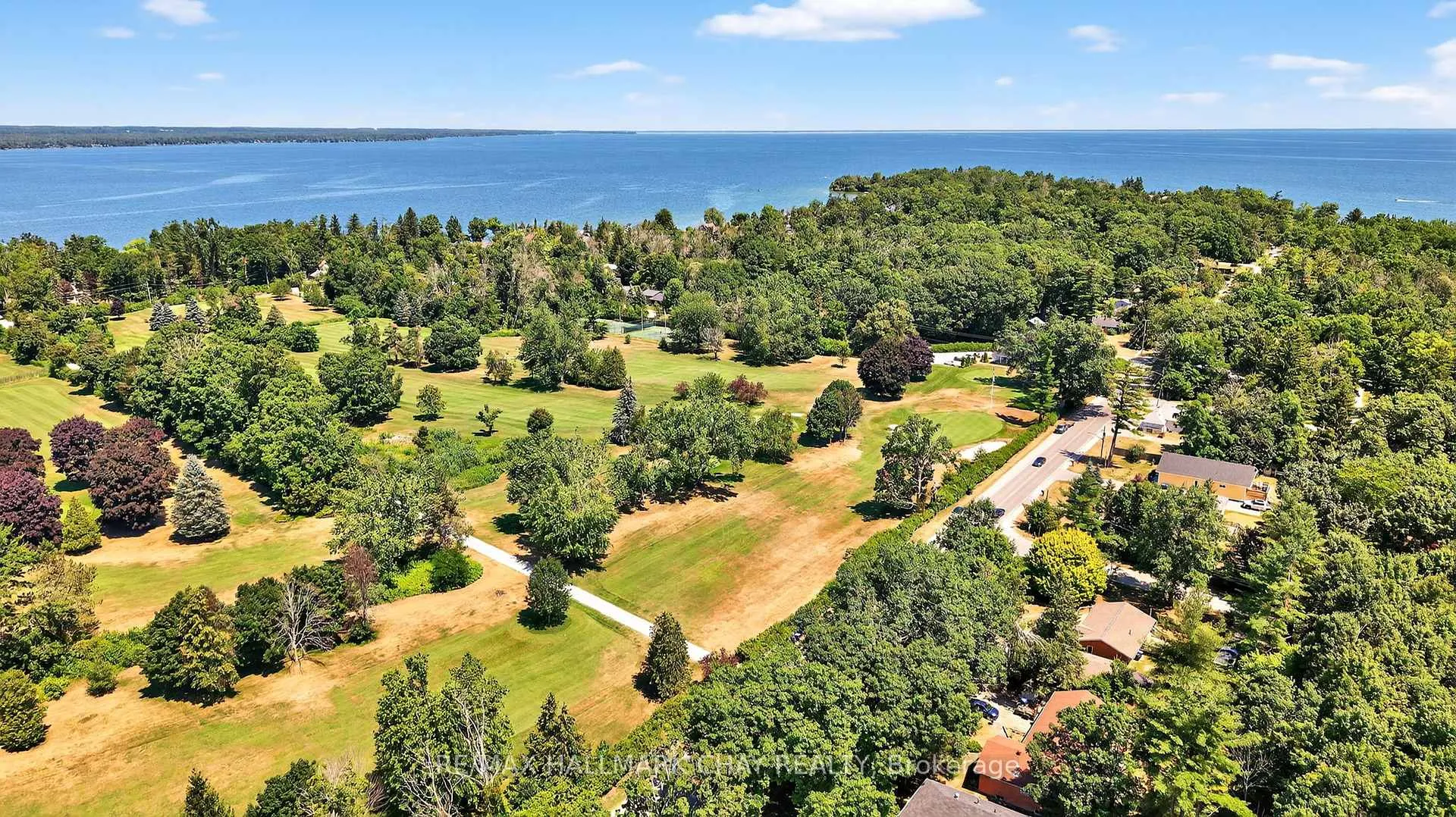 Photo 31 of 135 Big Bay Point Road, Innisfil, Rural Innisfil — HOMEH