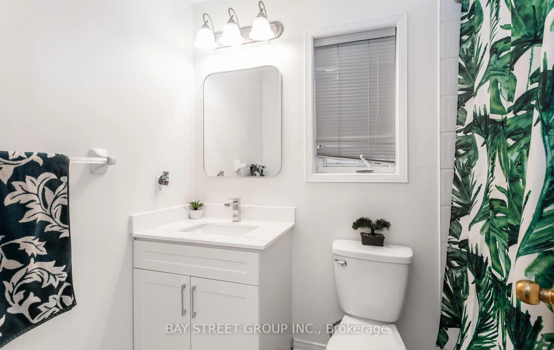 Photo 16 of 1104 Davis Lane, Milton, Dempsey — HOMEH