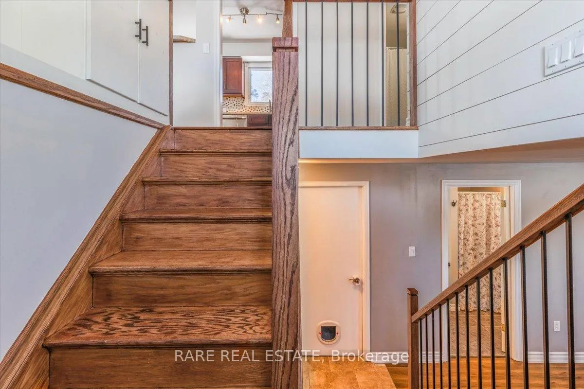 Photo 5 of 9 Tuxedo Court, Clearview, New Lowell — HOMEH