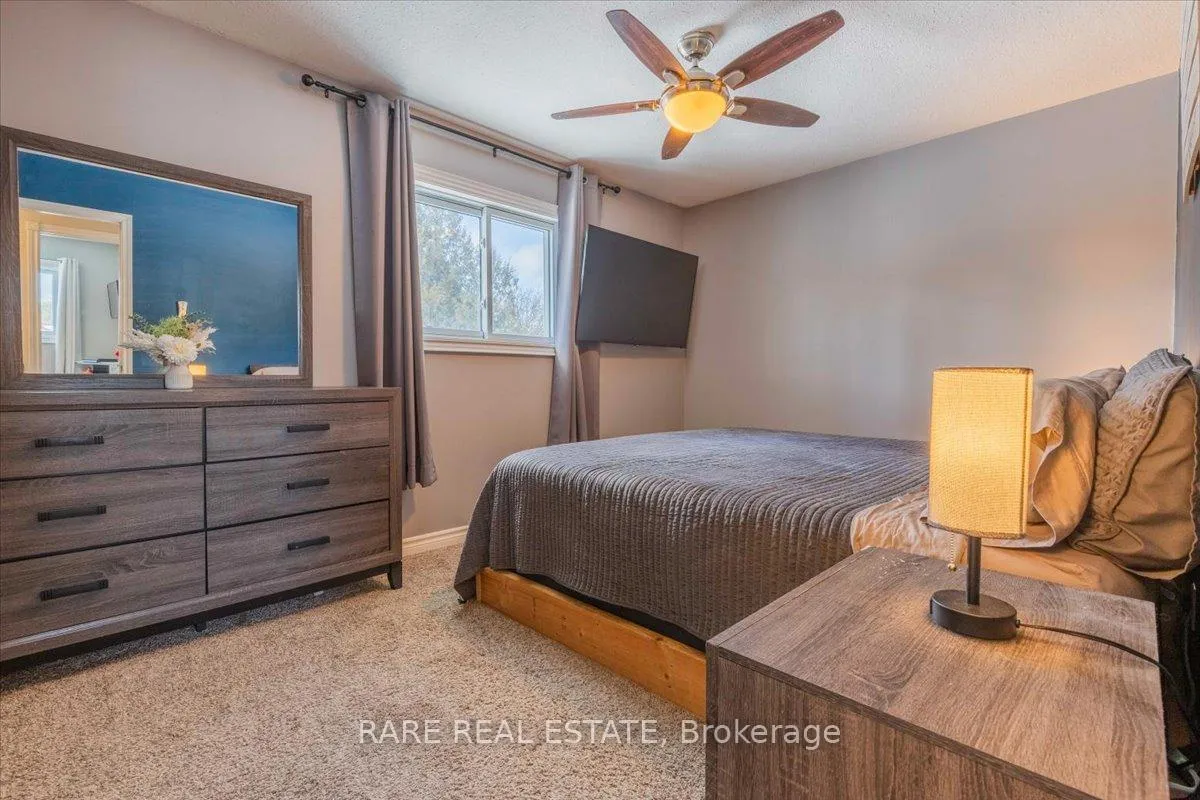 Photo 19 of 9 Tuxedo Court, Clearview, New Lowell — HOMEH
