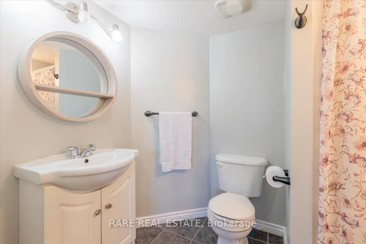 Photo 25 of 9 Tuxedo Court, Clearview, New Lowell — HOMEH