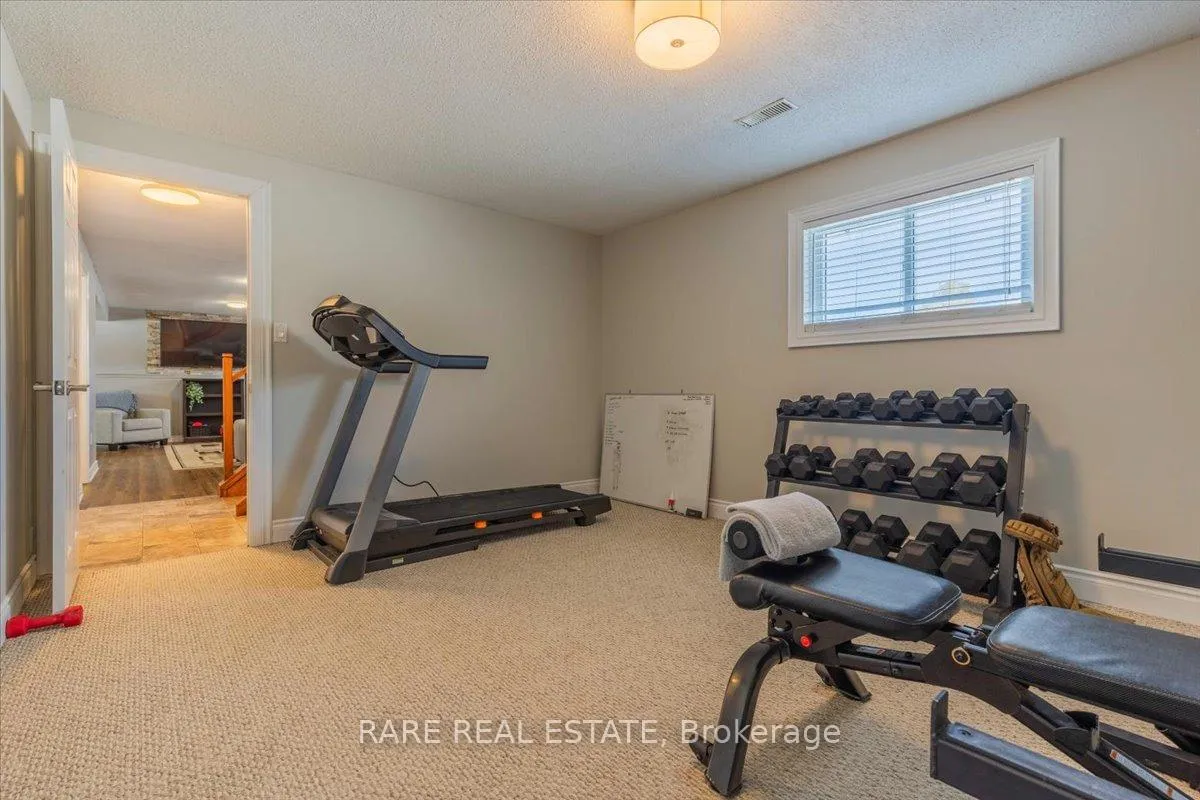 Photo 28 of 9 Tuxedo Court, Clearview, New Lowell — HOMEH