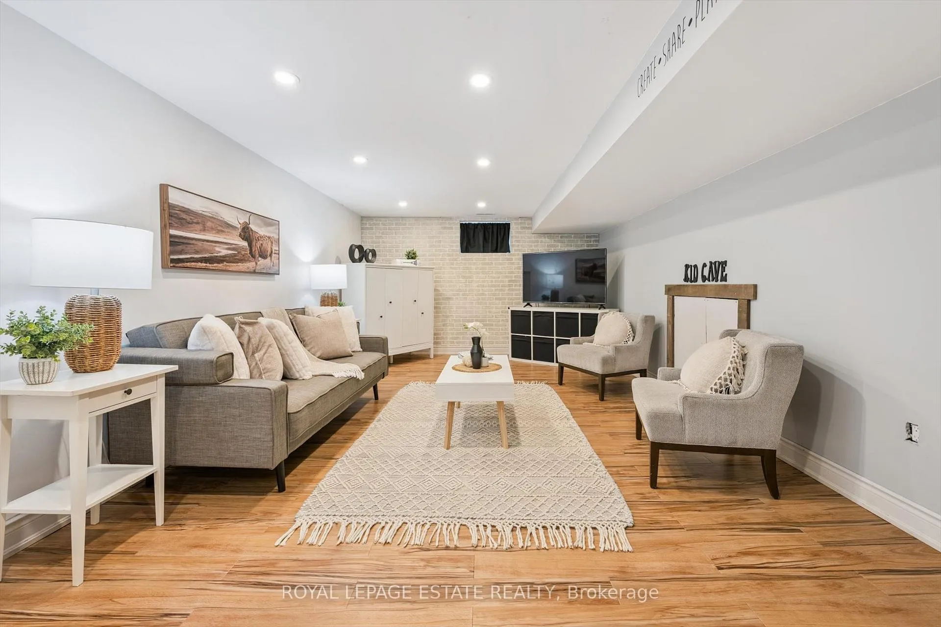 Photo 19 of 57 Nanwood Drive, Brampton, Brampton East — HOMEH