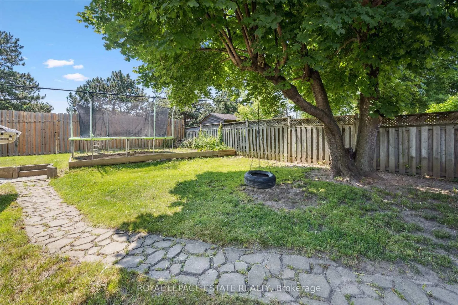 Photo 25 of 57 Nanwood Drive, Brampton, Brampton East — HOMEH