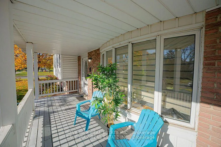 Photo 13 of 2 Geneva Crescent, Brampton, Northgate — HOMEH