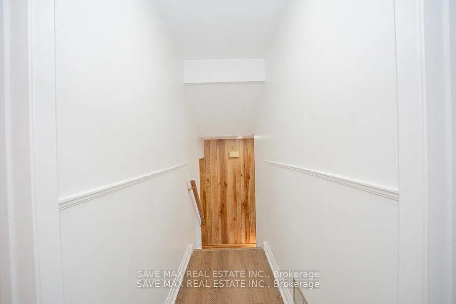 Photo 32 of 2 Geneva Crescent, Brampton, Northgate — HOMEH