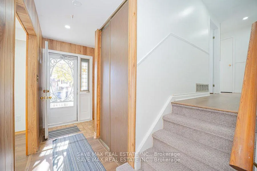 Photo 34 of 2 Geneva Crescent, Brampton, Northgate — HOMEH