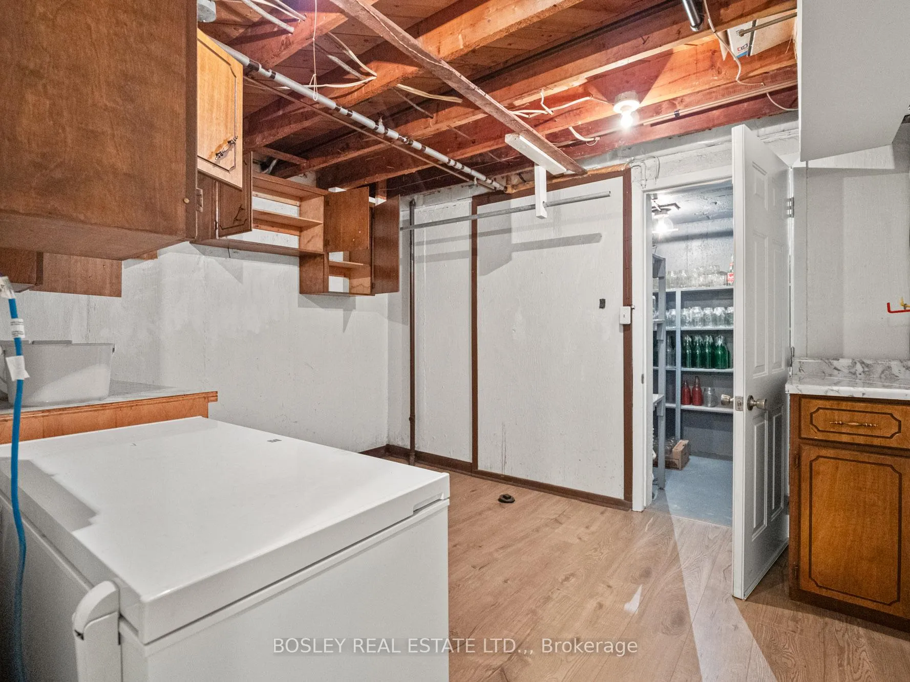 Photo 20 of 276 Gross Avenue, Welland, Broadway — HOMEH