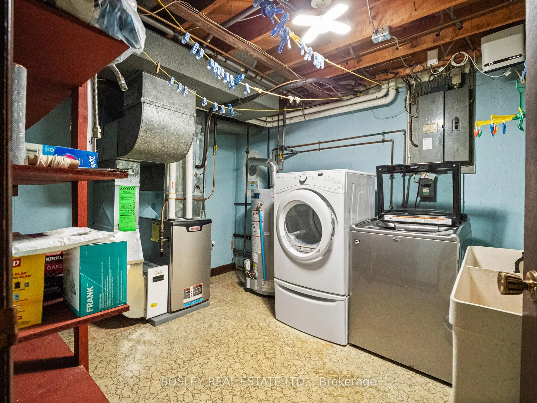 Photo 21 of 276 Gross Avenue, Welland, Broadway — HOMEH