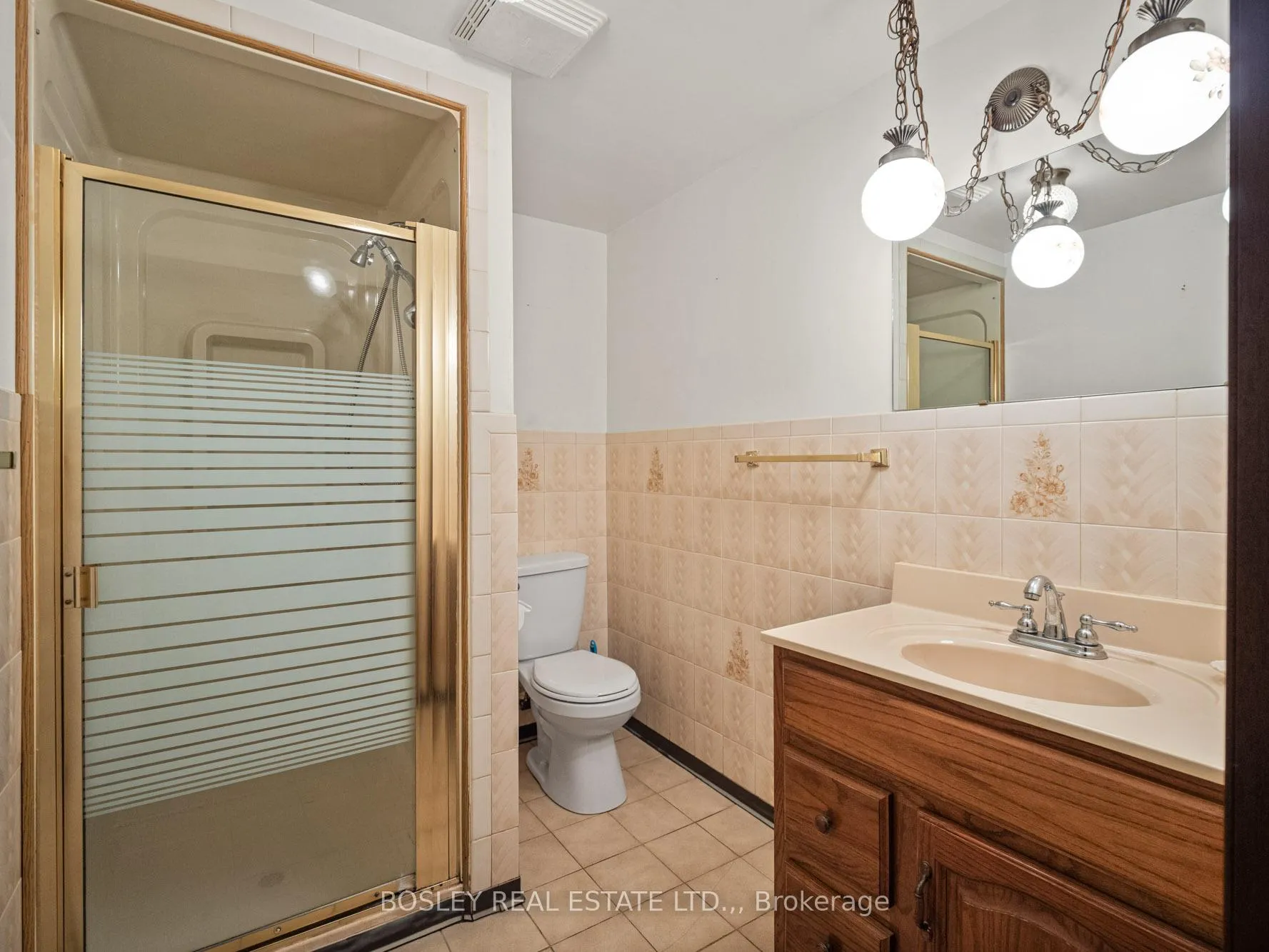 Photo 22 of 276 Gross Avenue, Welland, Broadway — HOMEH