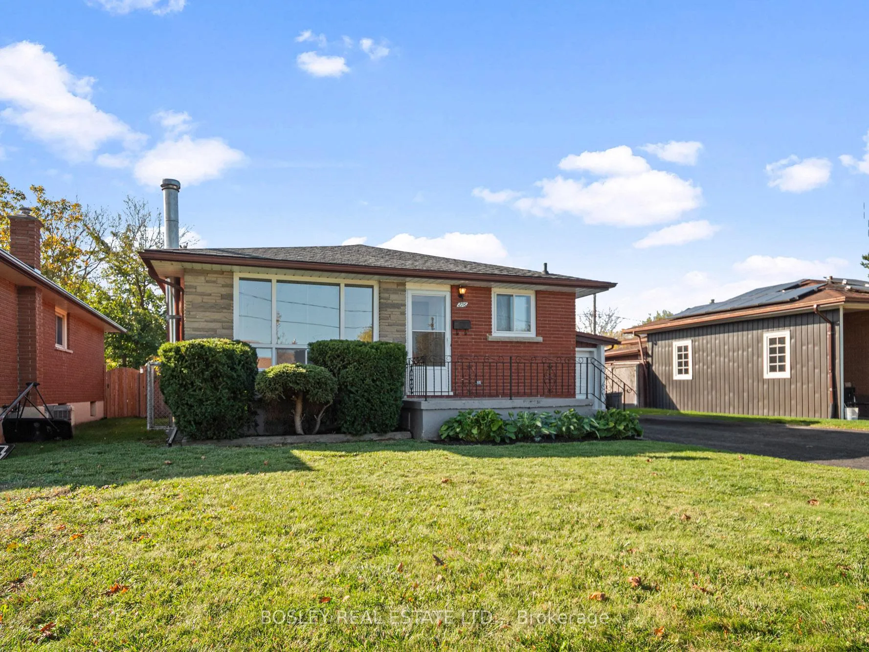 Photo 37 of 276 Gross Avenue, Welland, Broadway — HOMEH