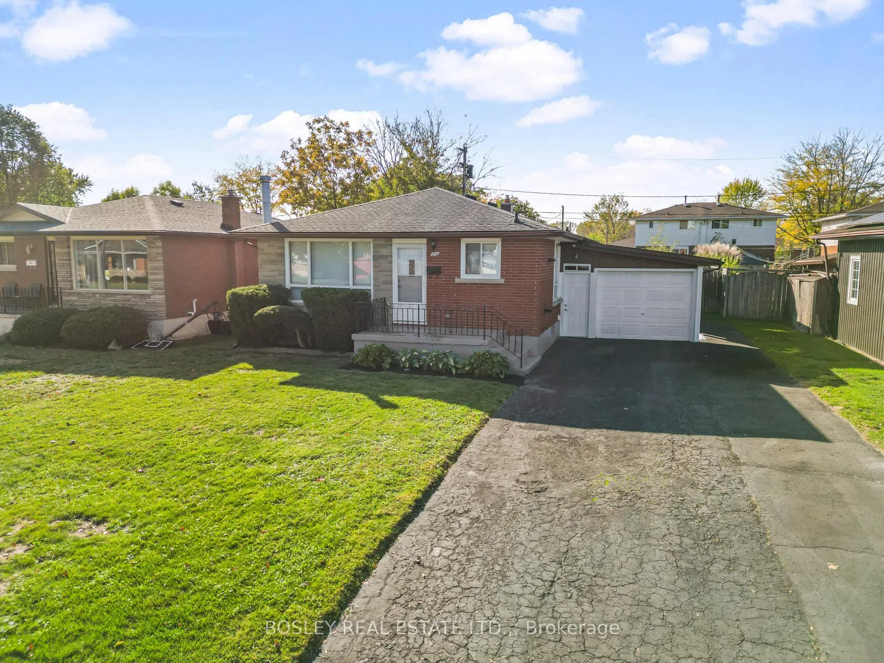 Photo 38 of 276 Gross Avenue, Welland, Broadway — HOMEH
