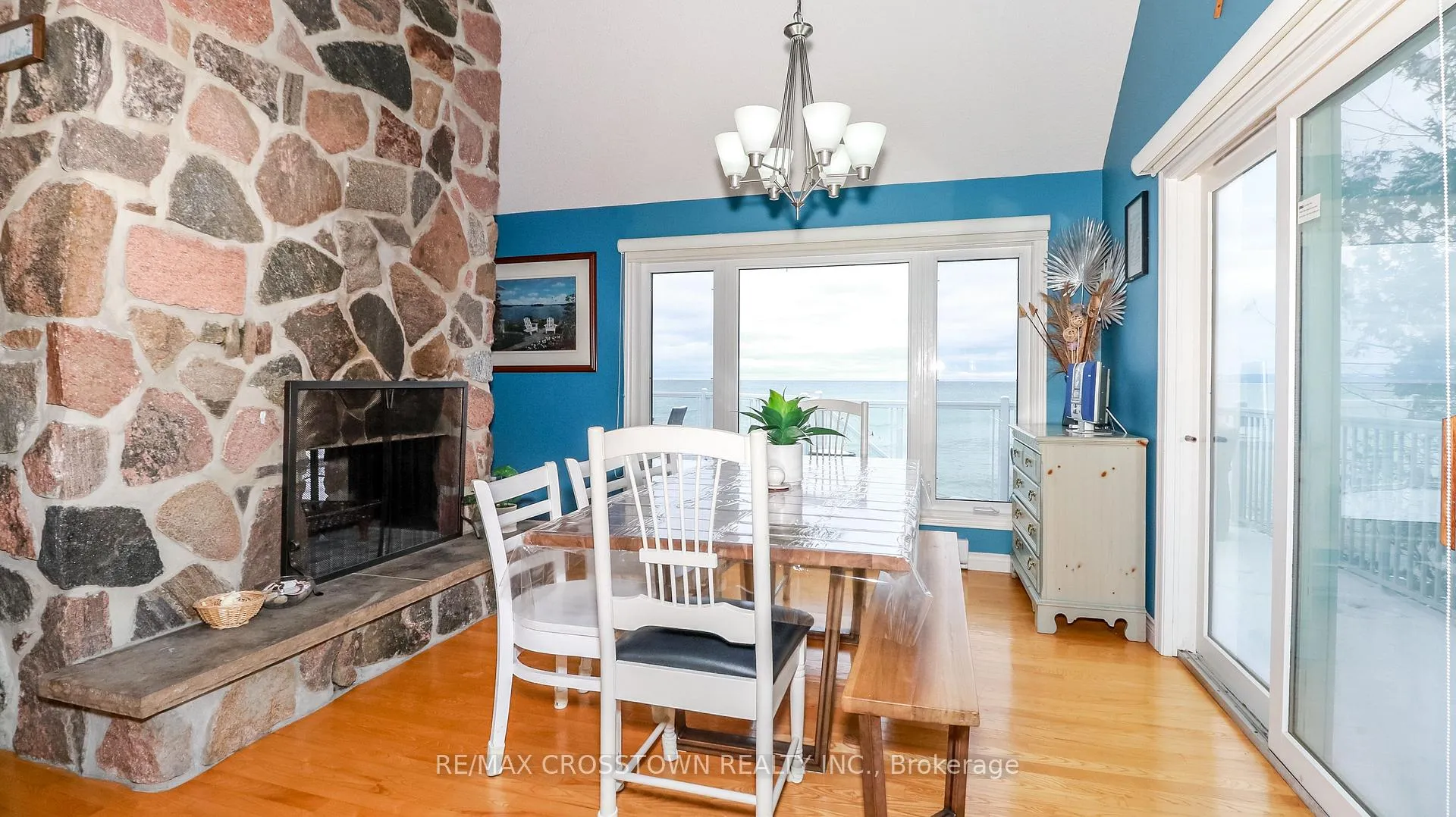 Photo 12 of 283 Cedar Avenue, Meaford — HOMEH