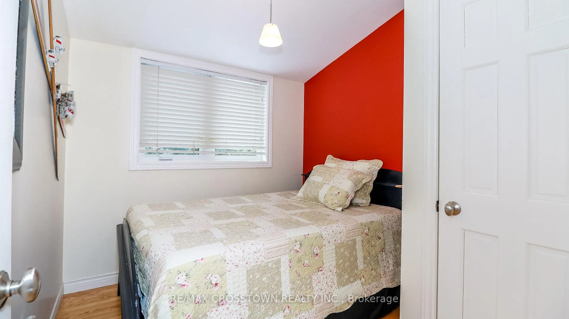 Photo 26 of 283 Cedar Avenue, Meaford — HOMEH