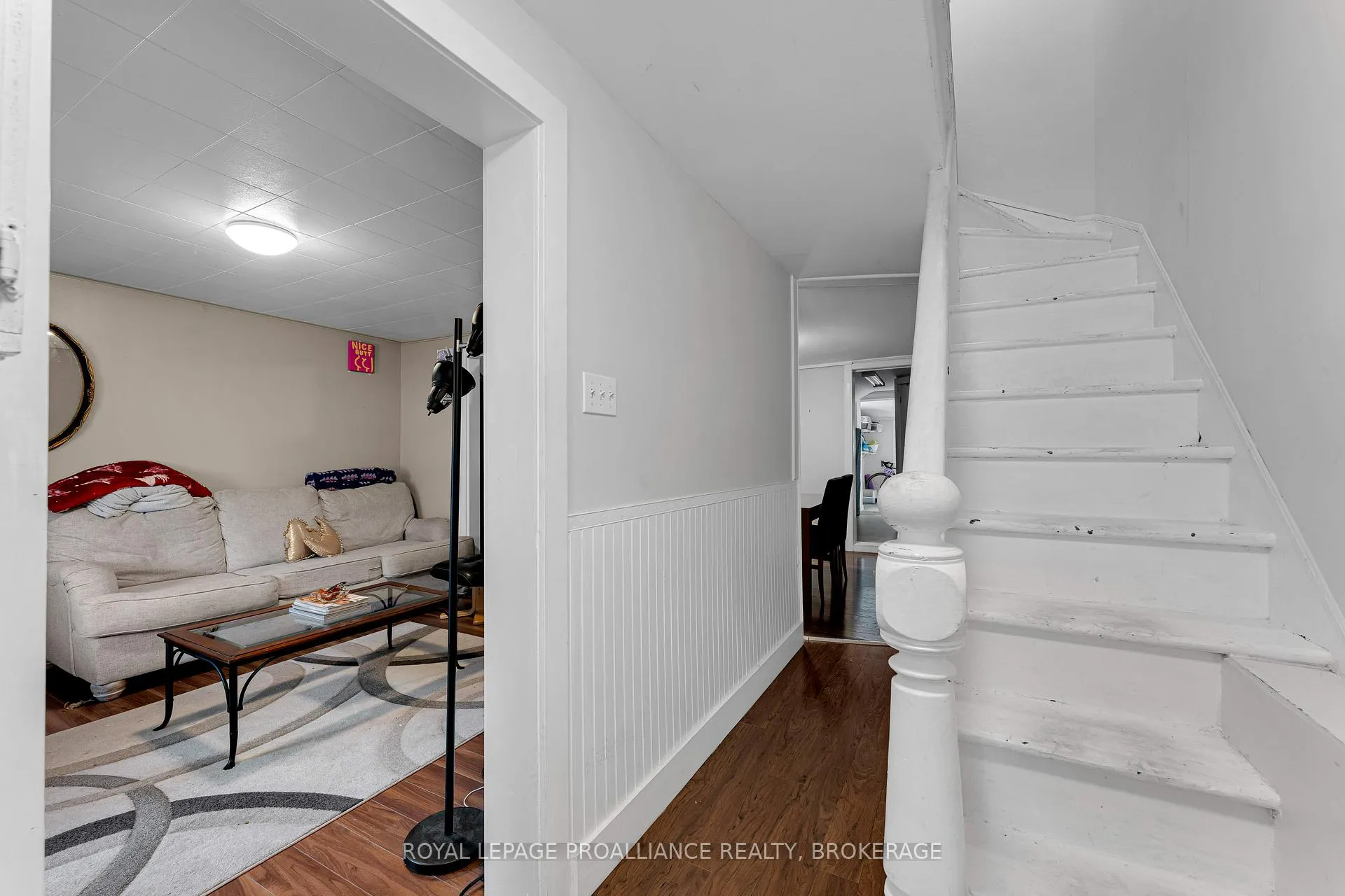 Photo 4 of 318 Sydenham Street, Kingston, East of Sir John A. Blvd — HOMEH