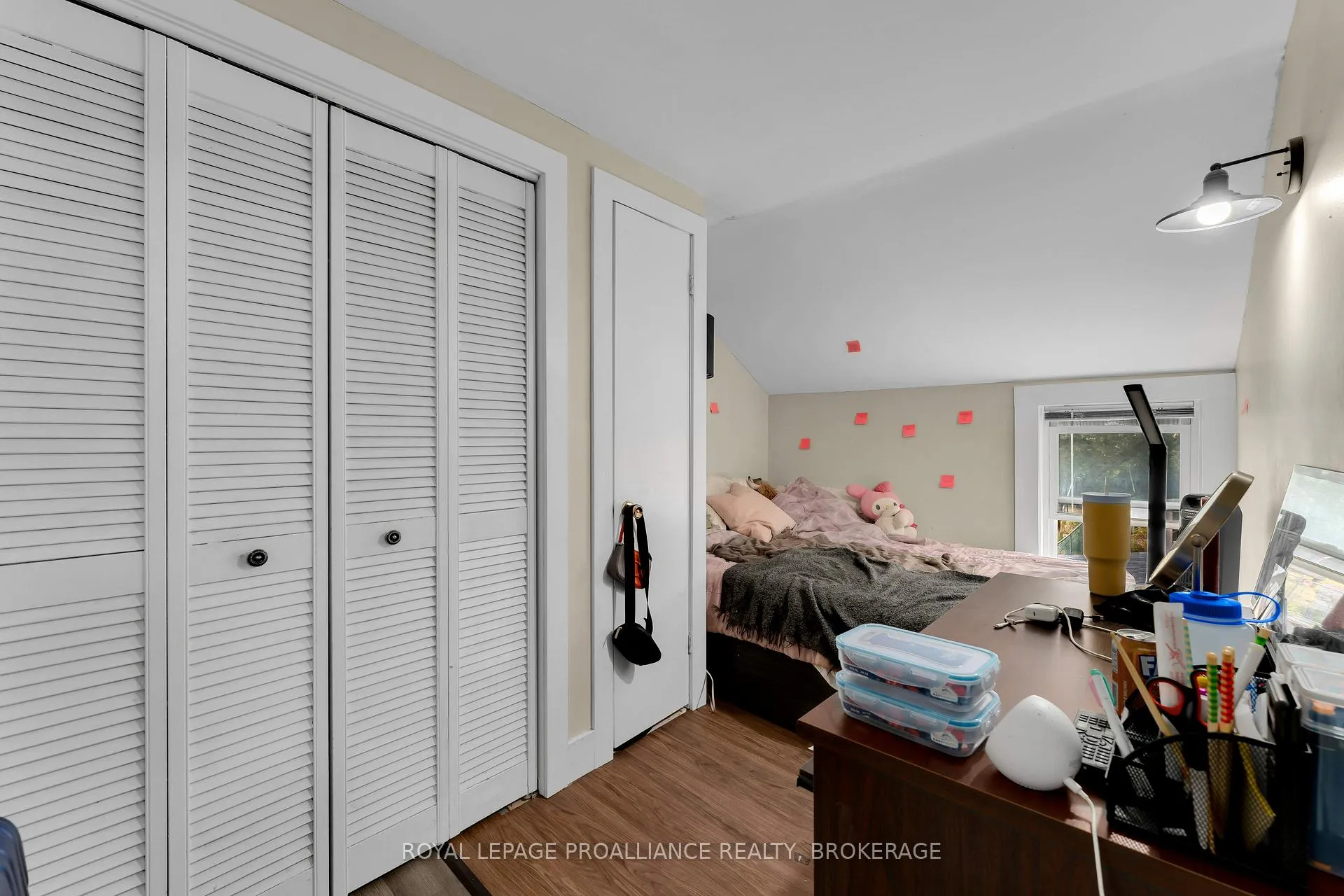 Photo 24 of 318 Sydenham Street, Kingston, East of Sir John A. Blvd — HOMEH