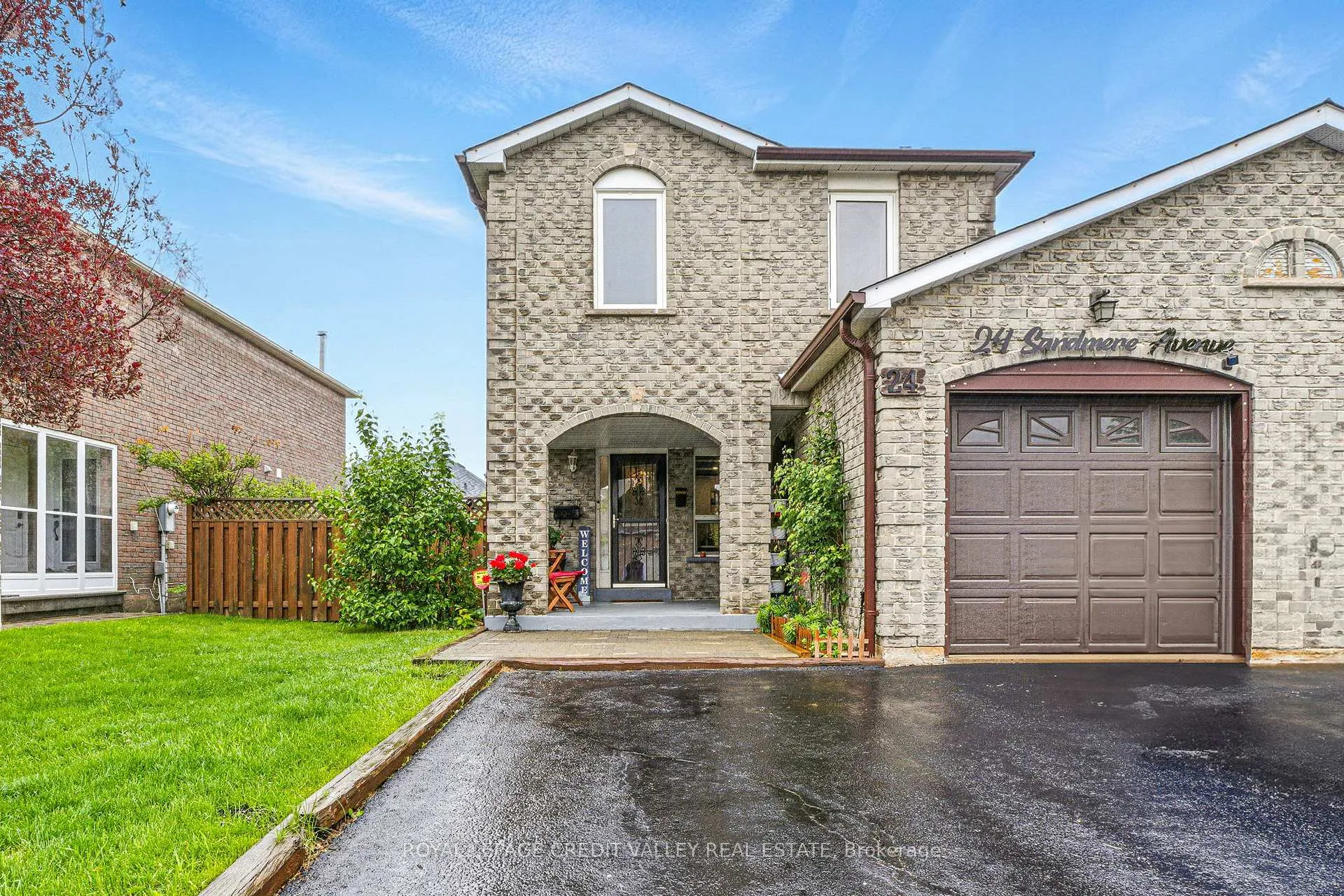 Photo 1 of 24 Sandmere Avenue, Brampton, Heart Lake West — HOMEH