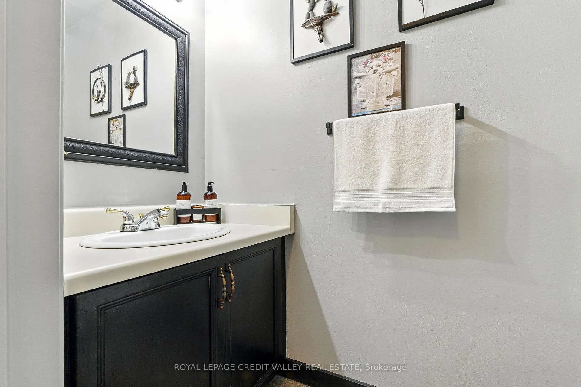 Photo 7 of 24 Sandmere Avenue, Brampton, Heart Lake West — HOMEH