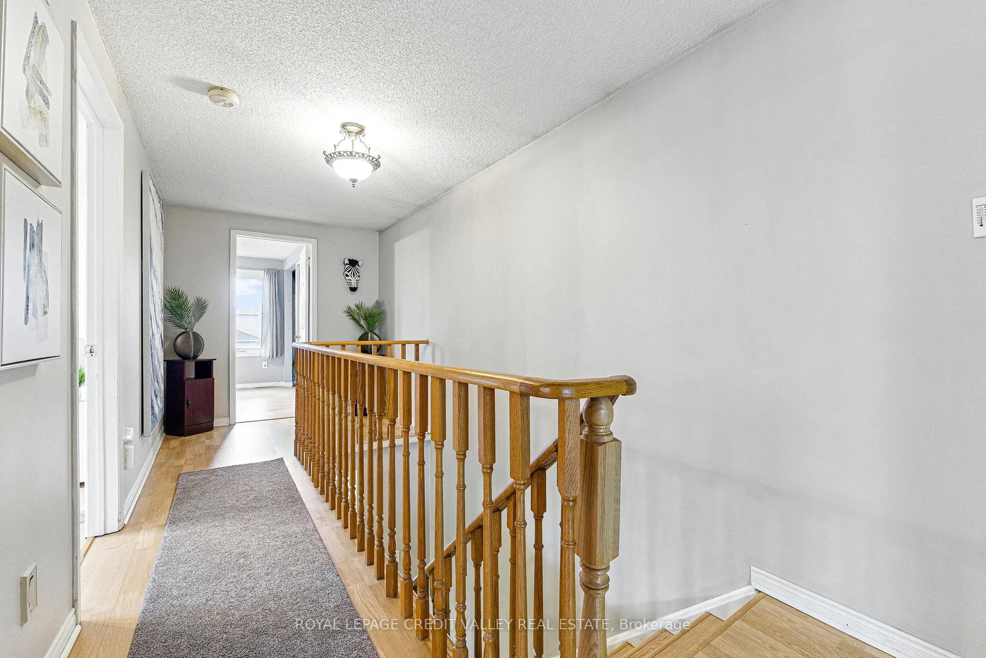 Photo 15 of 24 Sandmere Avenue, Brampton, Heart Lake West — HOMEH