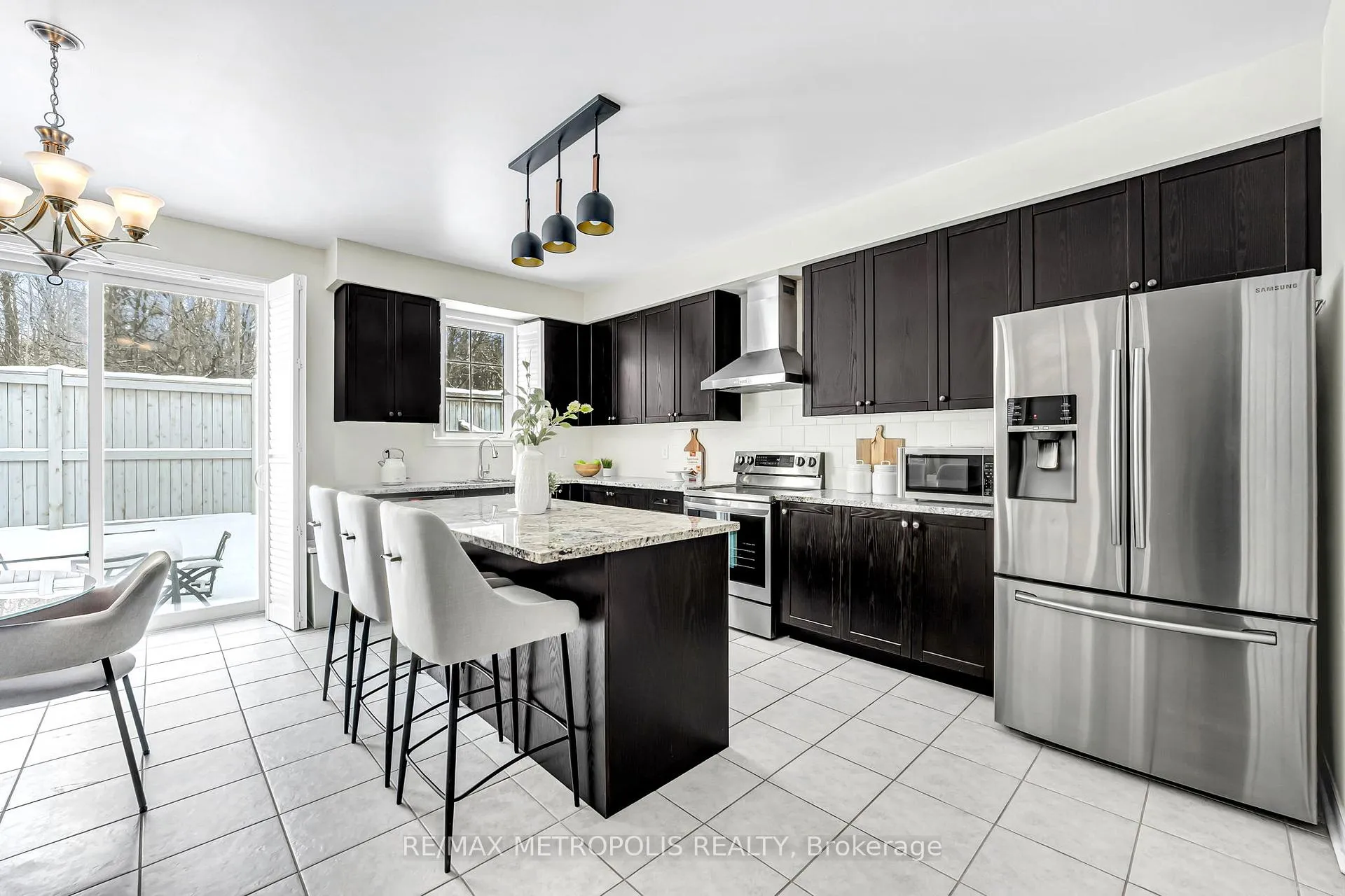 Photo 9 of 22 Bignell Crescent, Ajax, Northeast Ajax — HOMEH