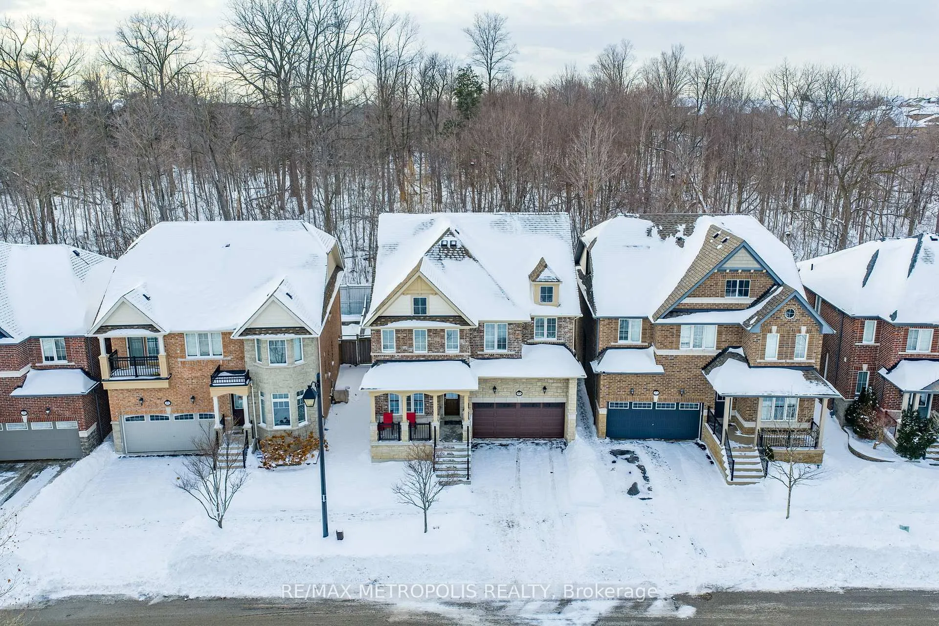 Photo 35 of 22 Bignell Crescent, Ajax, Northeast Ajax — HOMEH