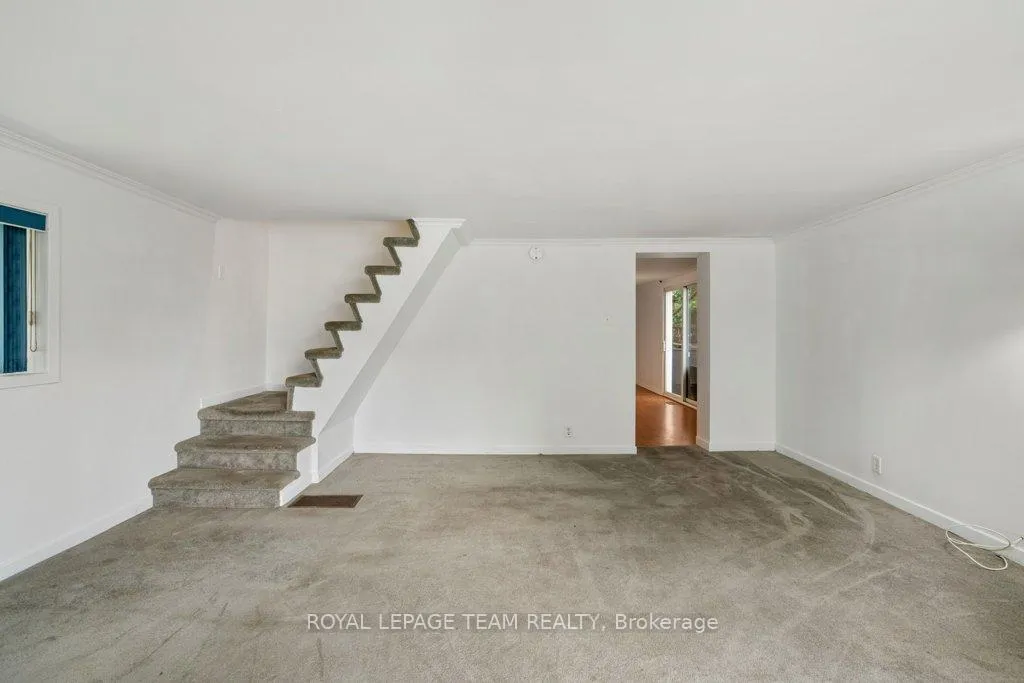 Photo 3 of 12345 Oak Valley Road, North Dundas, North Dundas (Winchester) Twp — HOMEH