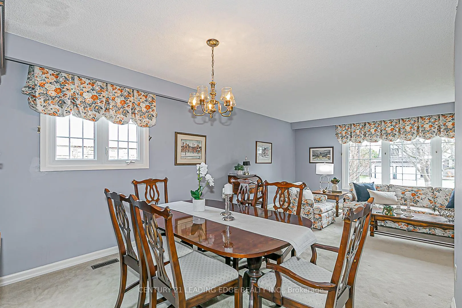 Photo 6 of 152 Ramona Boulevard, Markham, Markham Village — HOMEH