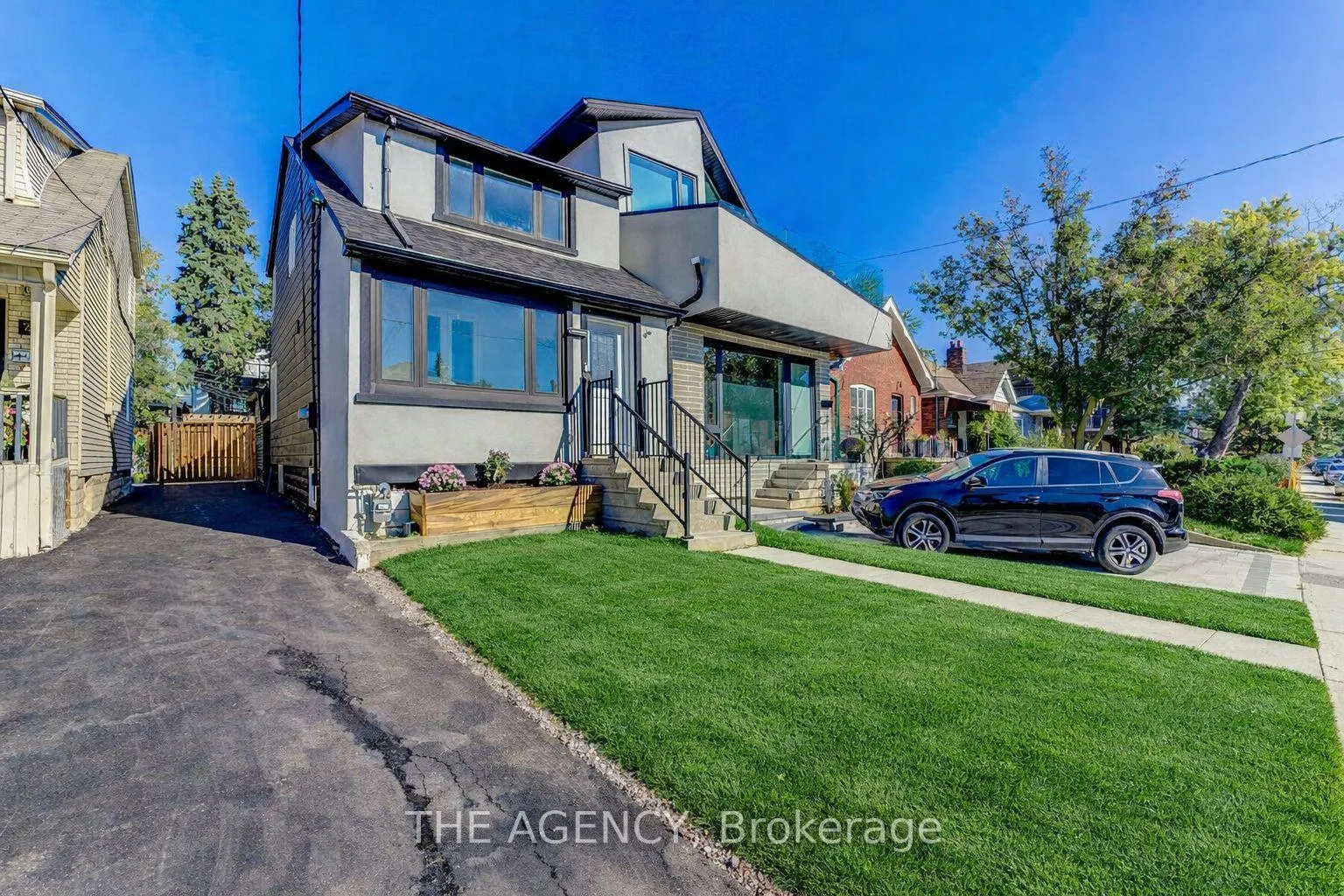 Front of 259 Robina Avenue