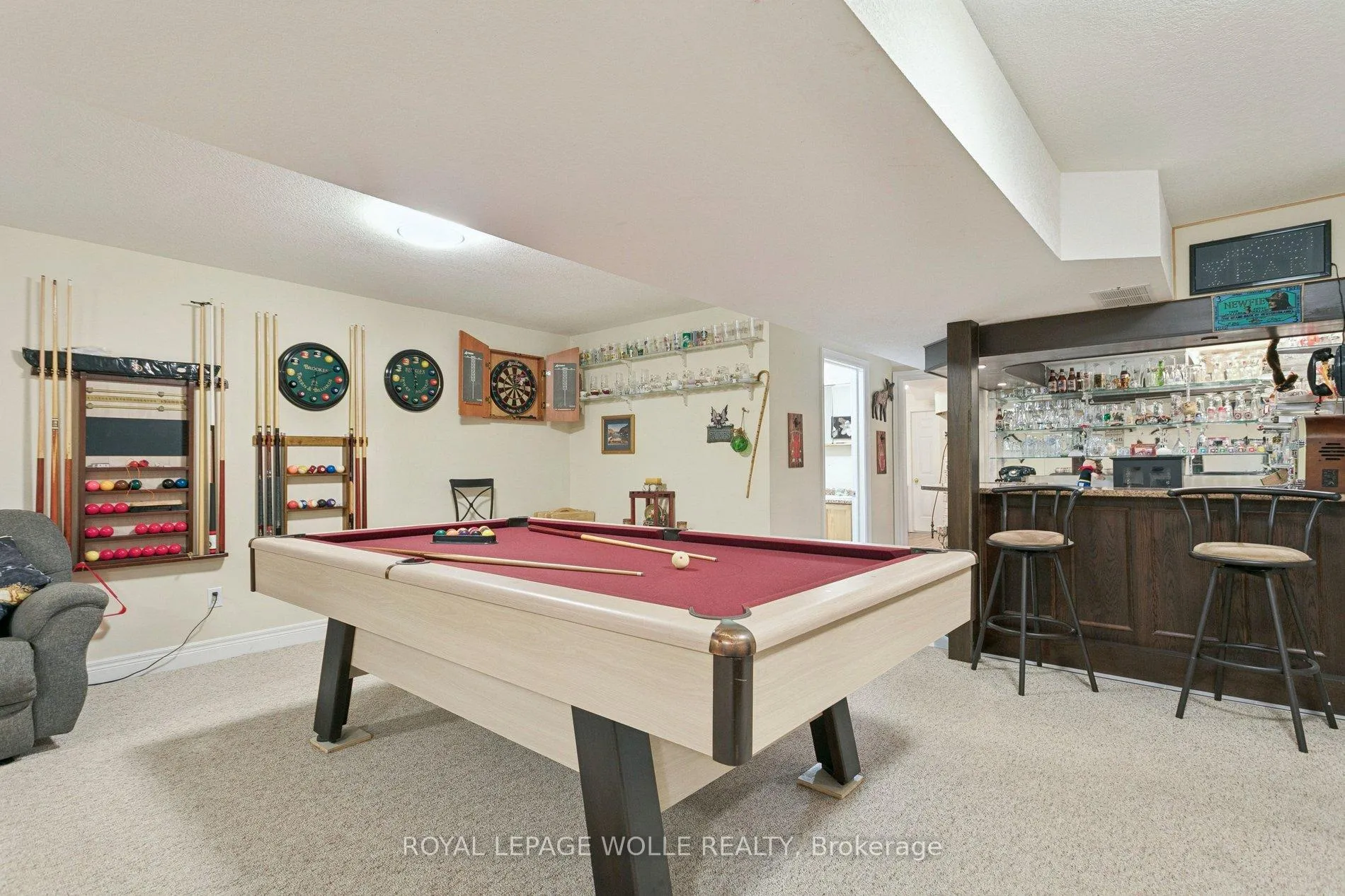 Photo 29 of 6 Heatherwood Place, Kitchener — HOMEH