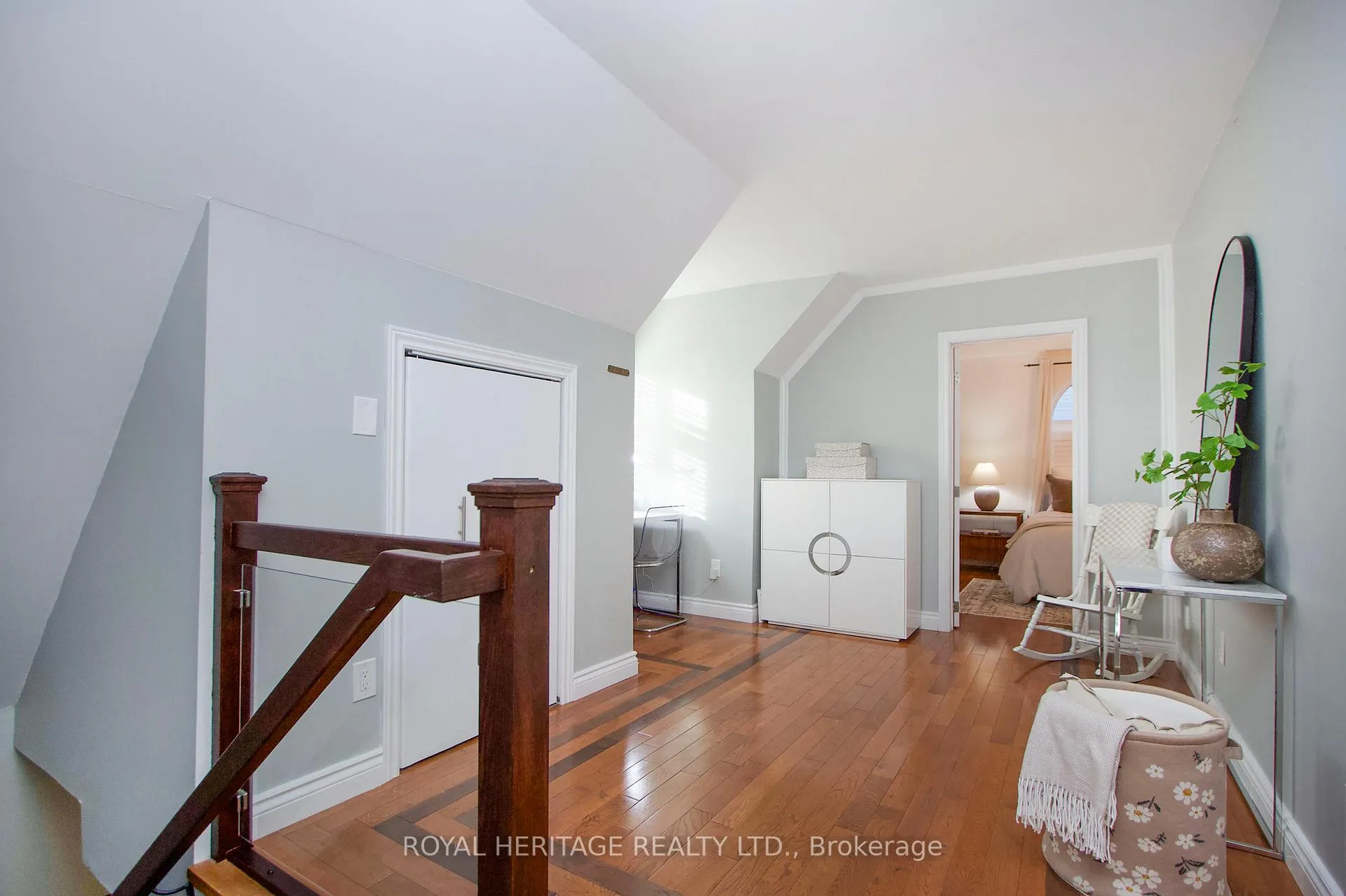 Photo 21 of 31 Ambleside Drive, Scugog, Rural Scugog — HOMEH