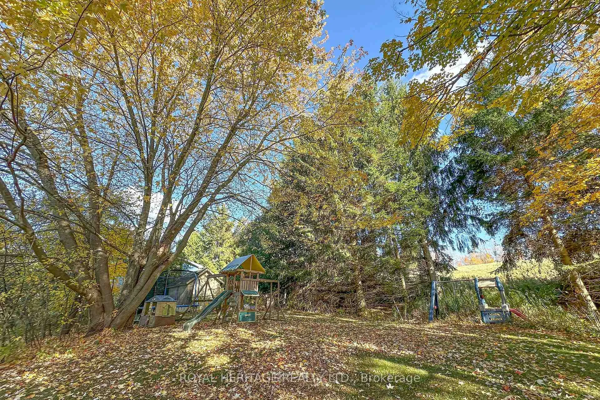 Photo 31 of 31 Ambleside Drive, Scugog, Rural Scugog — HOMEH