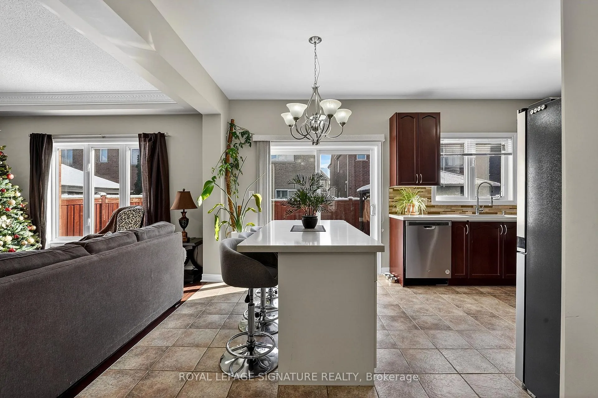 Photo 14 of 23 Openbay Gardens, Brampton, Sandringham-Wellington — HOMEH