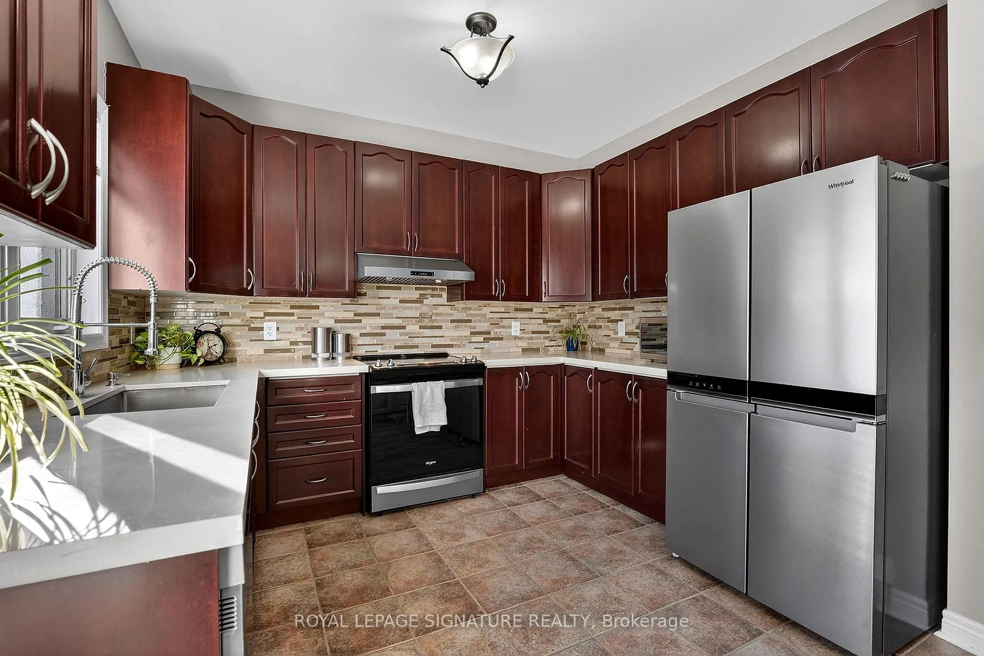 Photo 15 of 23 Openbay Gardens, Brampton, Sandringham-Wellington — HOMEH