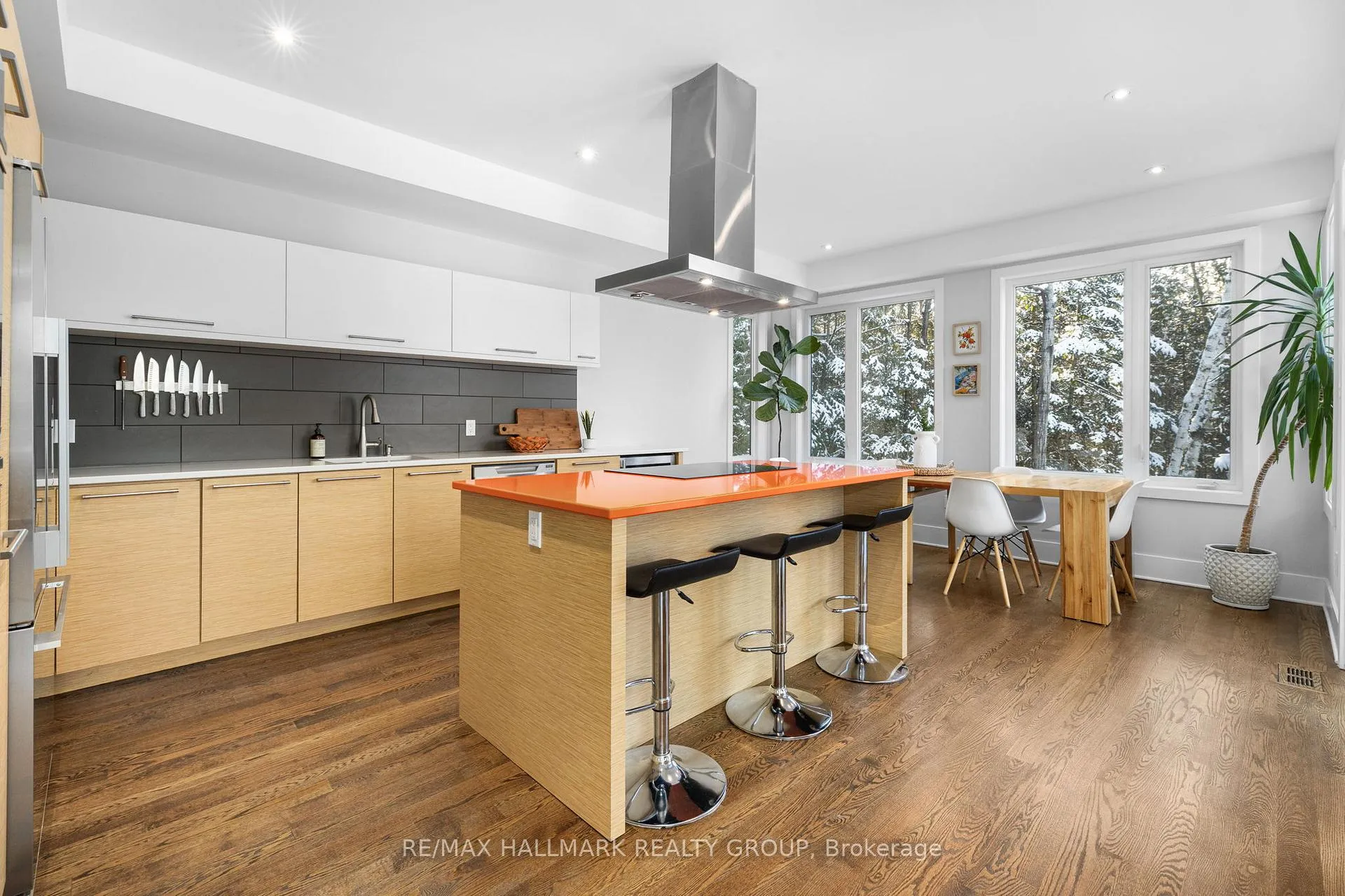 Photo 8 of 3311 Barlow Crescent, Ottawa, Dunrobin Shores — HOMEH