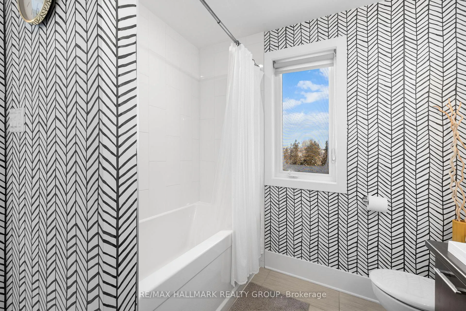 Photo 22 of 3311 Barlow Crescent, Ottawa, Dunrobin Shores — HOMEH