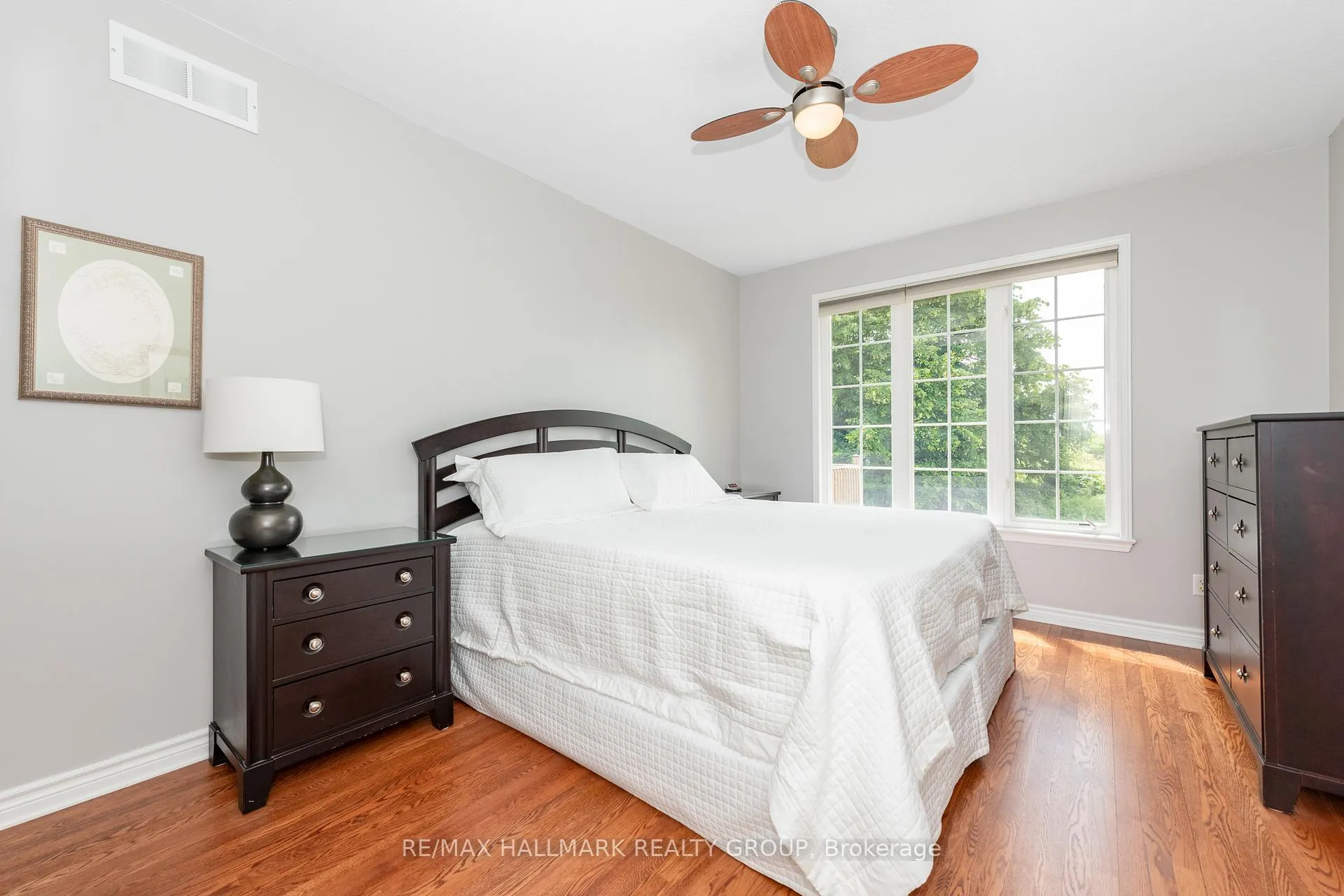 Photo 28 of 102 Kelso Private, Ottawa, Barrhaven - Stonebridge — HOMEH