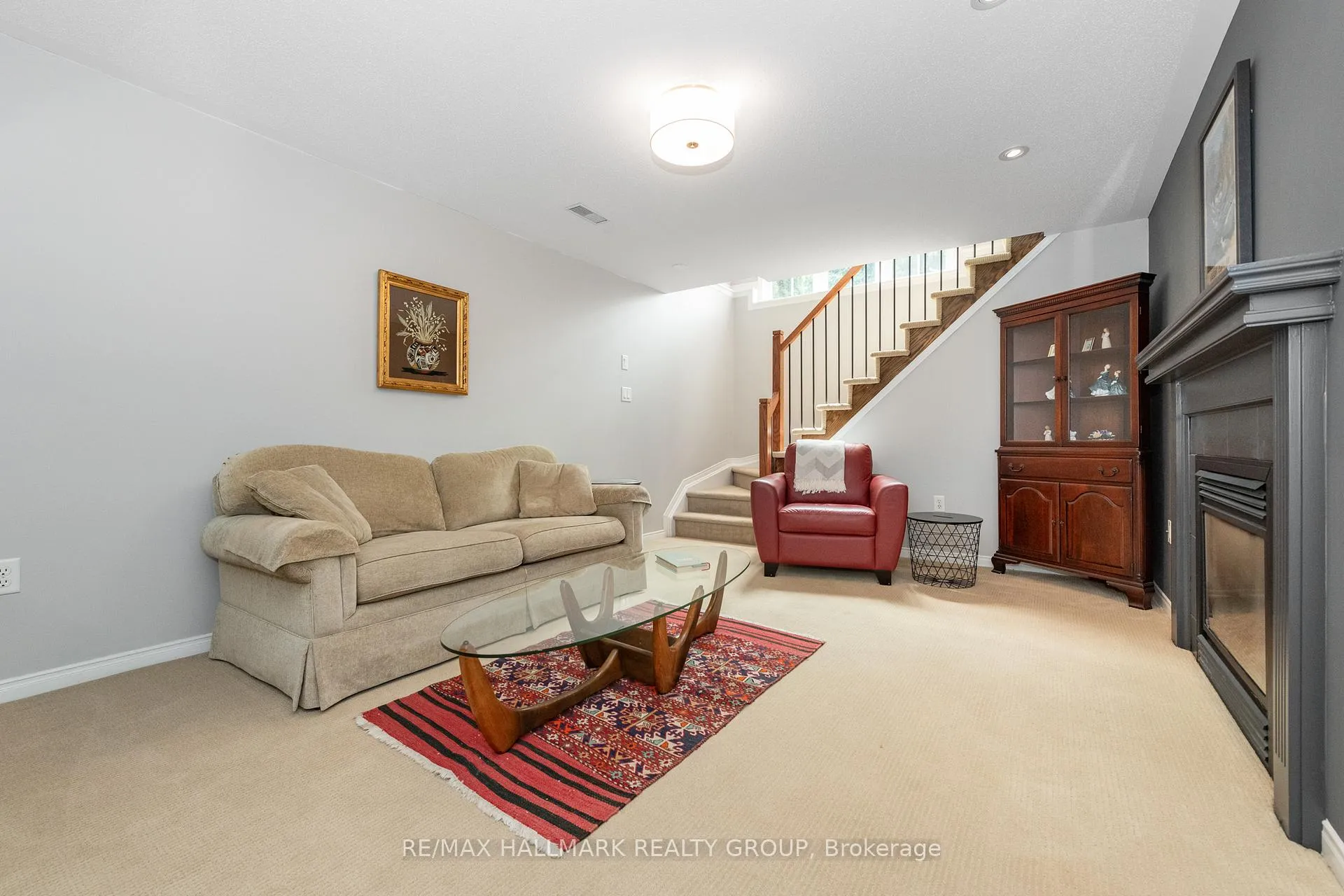 Photo 35 of 102 Kelso Private, Ottawa, Barrhaven - Stonebridge — HOMEH