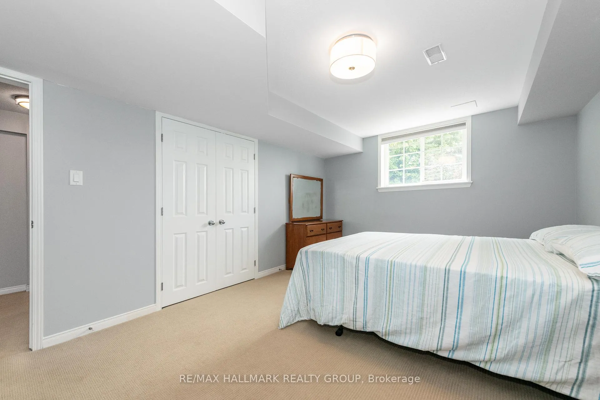 Photo 38 of 102 Kelso Private, Ottawa, Barrhaven - Stonebridge — HOMEH