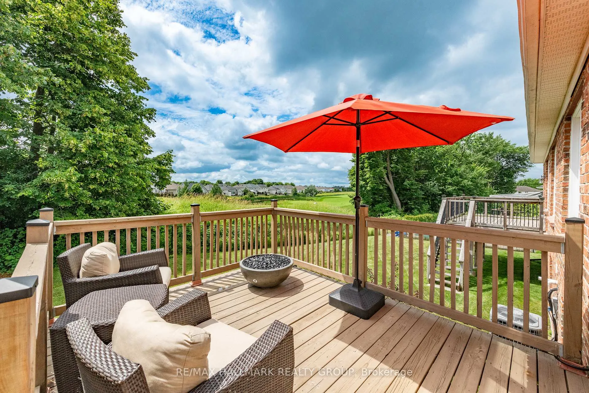Photo 43 of 102 Kelso Private, Ottawa, Barrhaven - Stonebridge — HOMEH