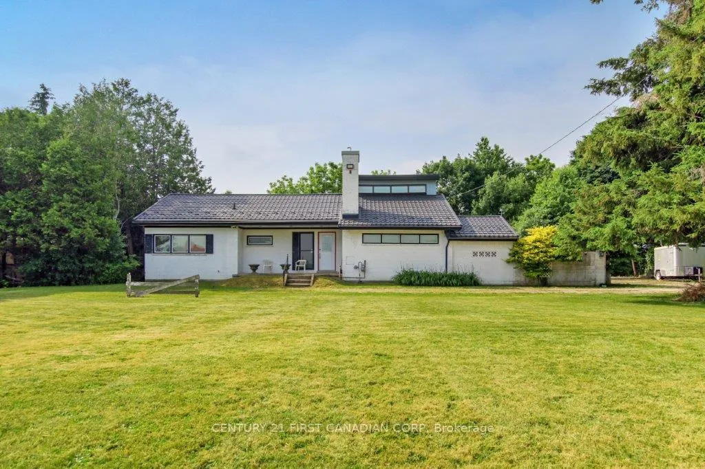 Photo 1 of 14619 Medway Road, Middlesex Centre, Arva — HOMEH