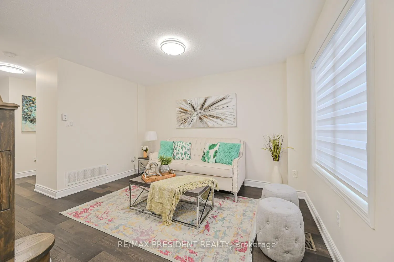 Photo 9 of 113 Tianalee Crescent, Brampton, Fletcher's Meadow — HOMEH