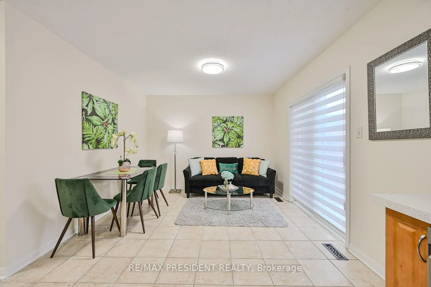Photo 16 of 113 Tianalee Crescent, Brampton, Fletcher's Meadow — HOMEH