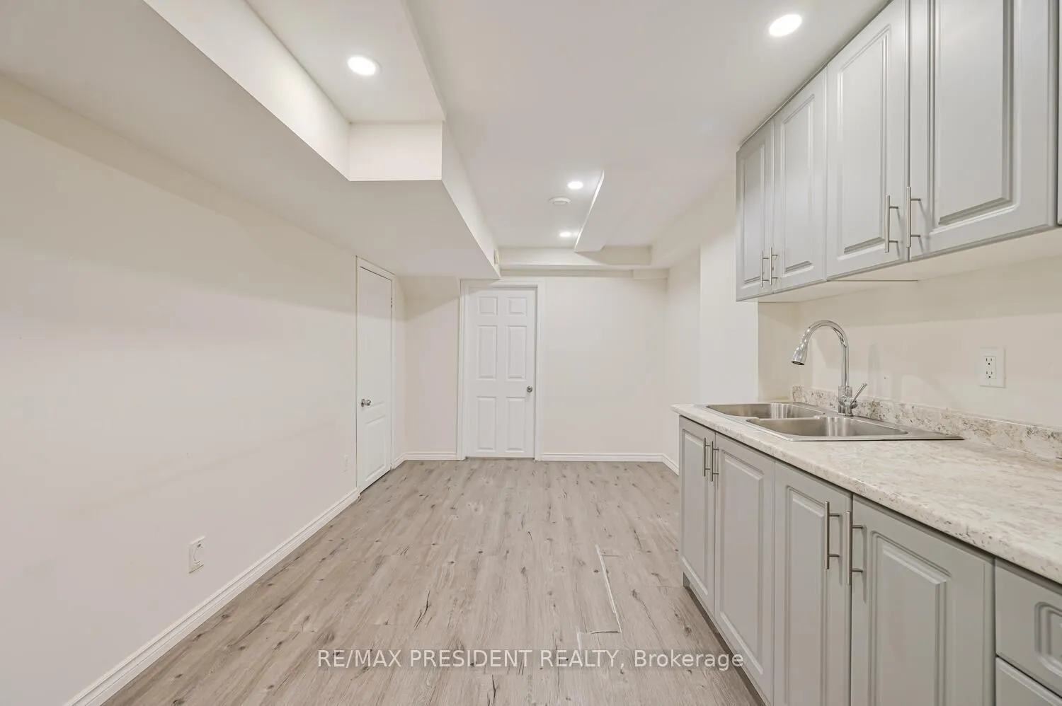 Photo 37 of 113 Tianalee Crescent, Brampton, Fletcher's Meadow — HOMEH