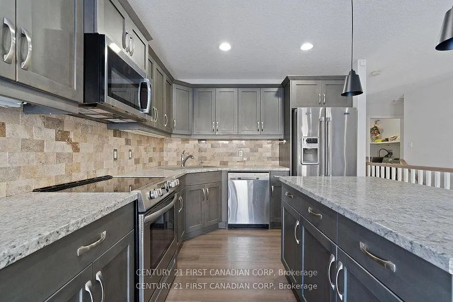 Photo 16 of 46 Westlake Drive, St. Thomas — HOMEH